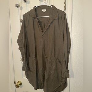 Dylan Casual Button Down in Olive